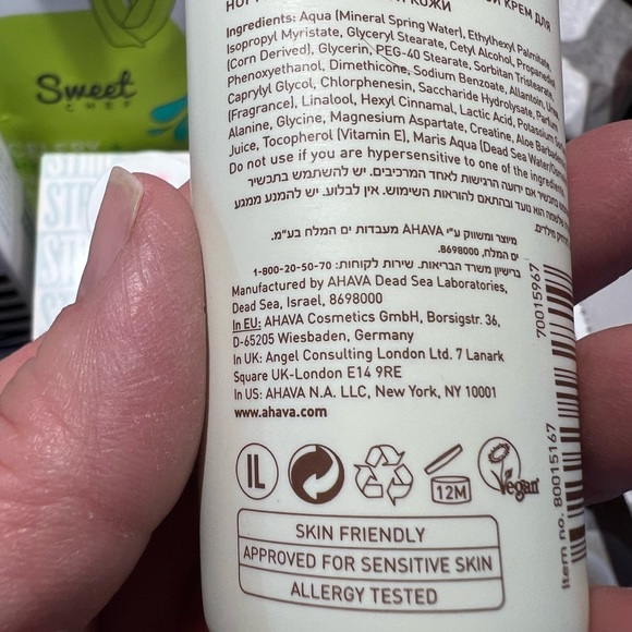 NWT AHAVA time to hydrate essential day moisturizer for normal to dry skin. - Picture 7 of 12